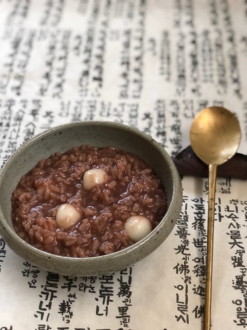 Red bean porridge on Dongji