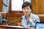 President Park stresses MERS impact to be minimal