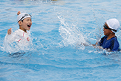 Beat the heat wave at Hangang outdoor pools