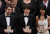 Young Korean wins Chopin piano competition