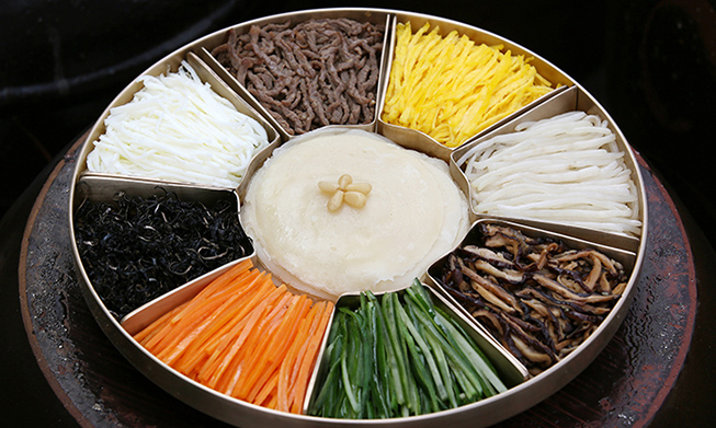 Korean recipes: Gujeolpan, a platter of nine delicacies