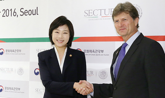 Korea, Mexico expand cooperation on tourism