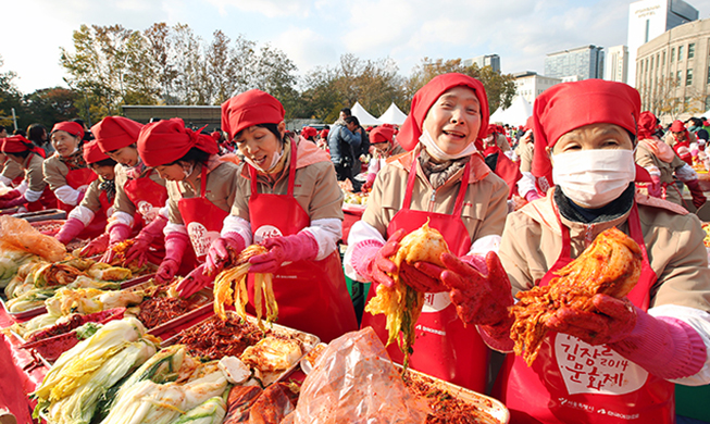 Korean intangible cultural heritage comes to the stage