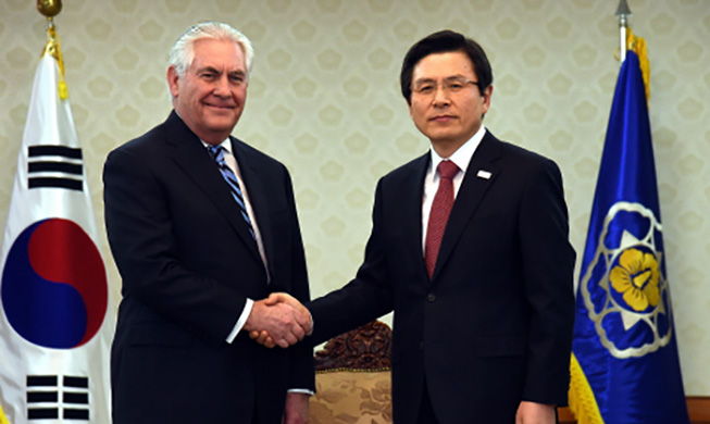 Tillerson reaffirms 'ironclad' security alliance with S. Korea 