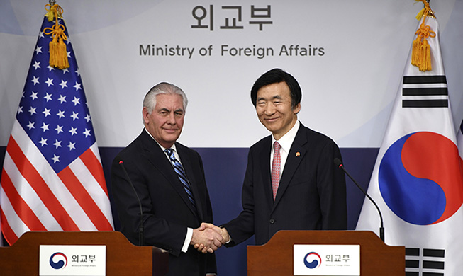 Tillerson signals sharp turn in U.S. approach to N. Korea 