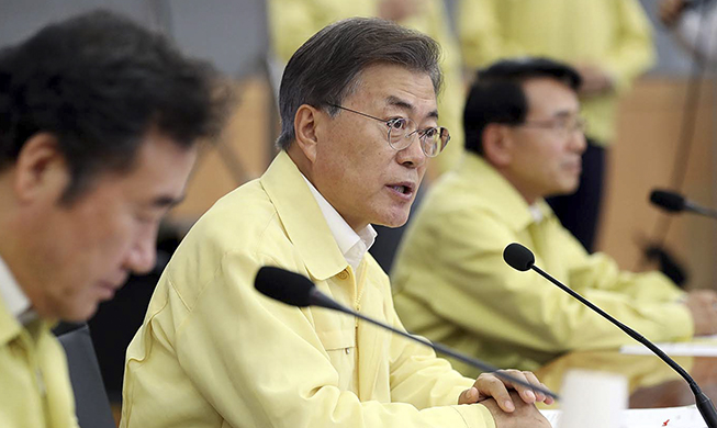 President Moon calls for active role in addressing North Korean issues