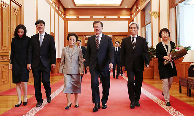 President Moon appoints heads of 3 presidential committees