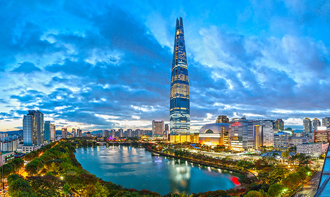 Lotte World Tower, a must-see in Seoul