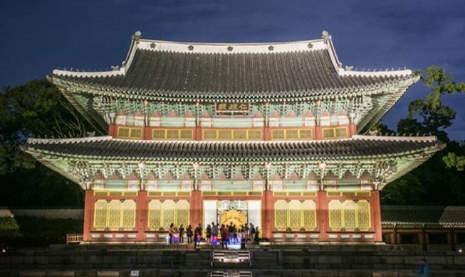 Moonlight tour at royal palace to start from Sept. 7