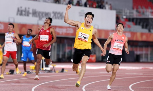 Visually impaired sprinter speeds past record at Asian Para Games