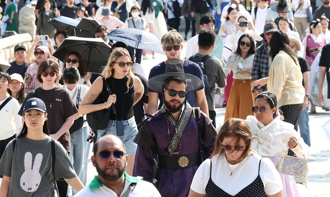 No. of foreign visitors surpasses 17M, set to break annual record
