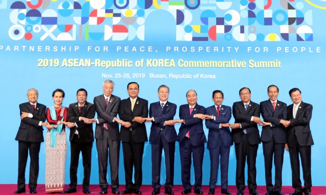 Korea, ASEAN agree on partnership for peace and prosperity