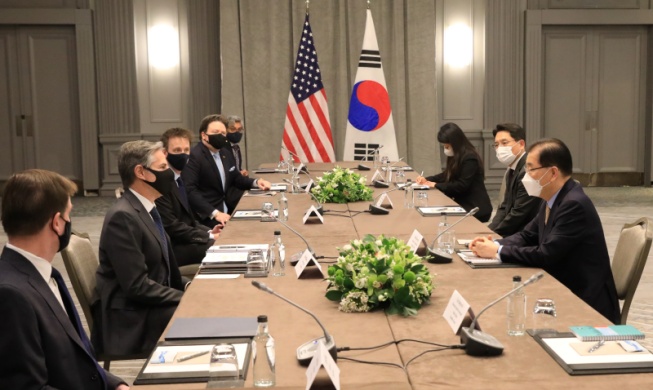 Korean, US FMs discuss American policy toward NK