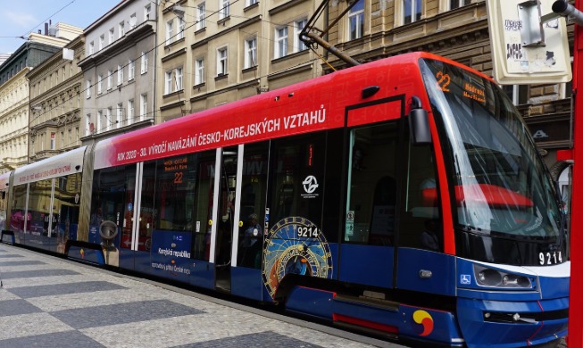 Tram in Prague used to mark 30th anniversary of Korean-Czech ties