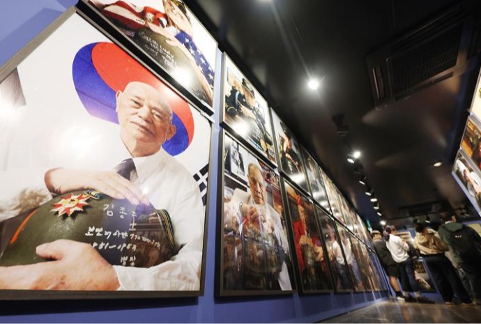 'Freedom Is Not Free: In Search of Korean War Veterans'