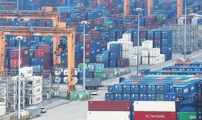 July C/A posts surplus for 27th straight month with USD 10.78B