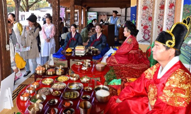 Majestic meals: festival showcases court cuisine of Joseon Dynasty