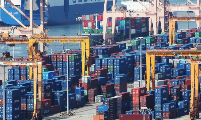 July exports close in on USD 99B, No. 2 all-time monthly record