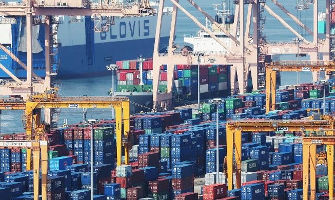 Economic growth in Q1 beats forecasts at 1.8%, GNI rises 9.2%