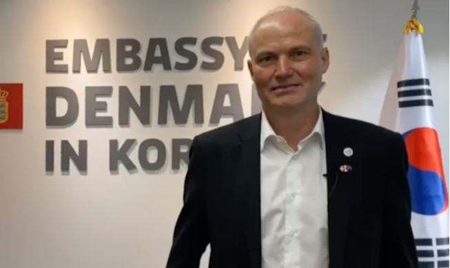 Danish Ambassador to Korea joins 'Overcome Together' Relay Challenge